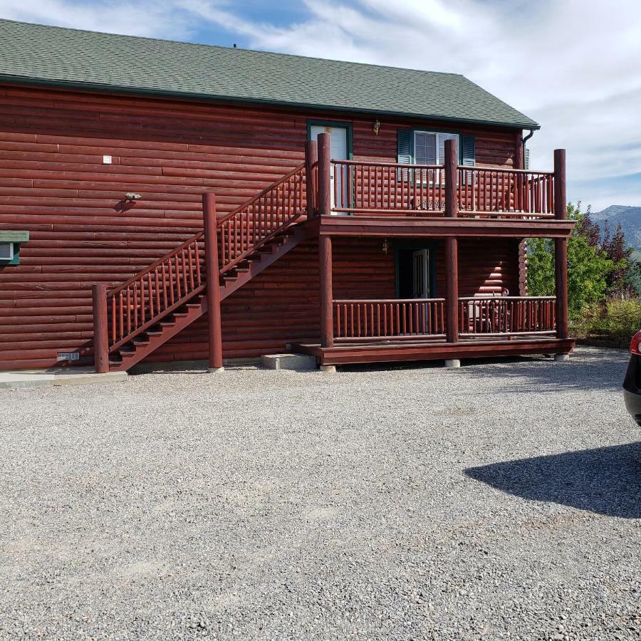 Wolf Den Log Cabin Motel And Rv Park Thayne Kültér fotó
